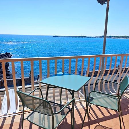 Super Panorama & Astonishing Apartment Seaview Giardini Naxos Dış mekan fotoğraf