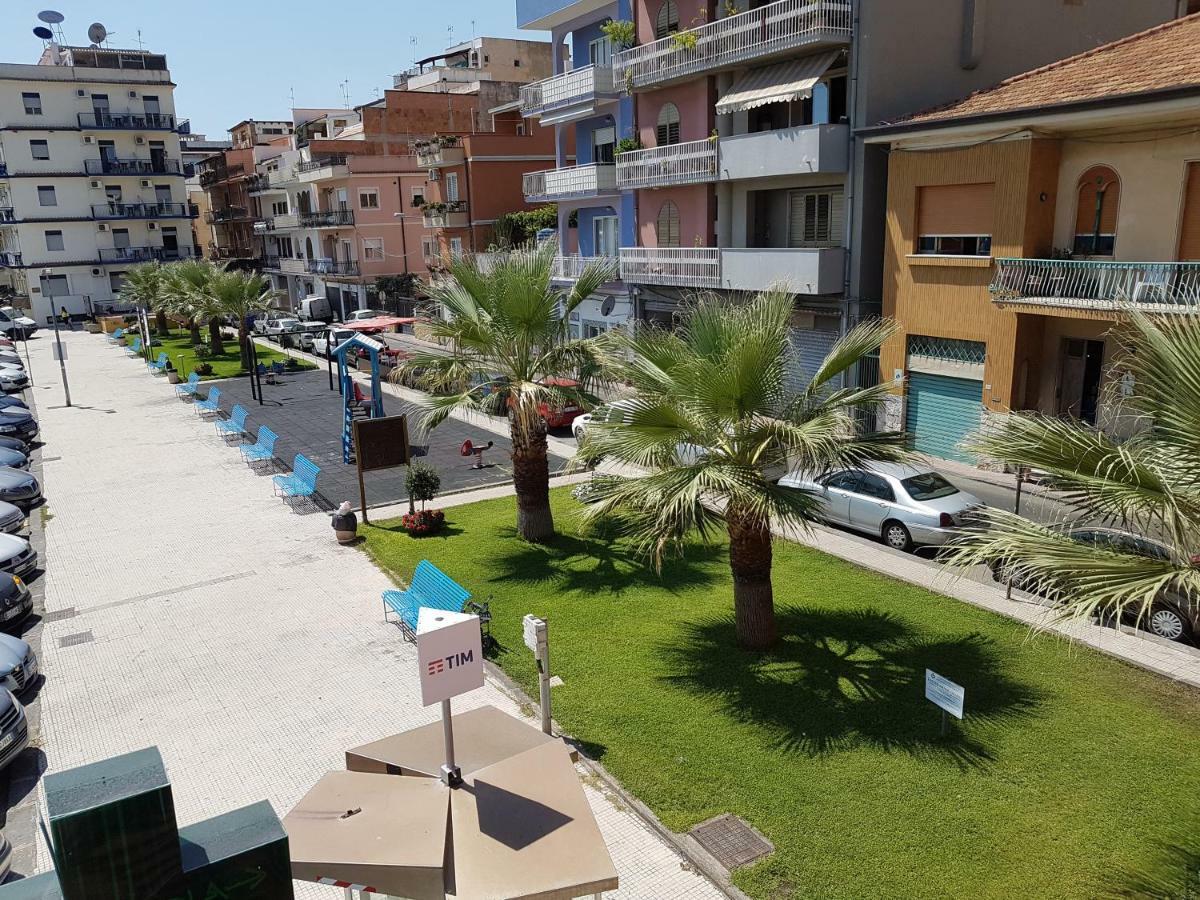 Super Panorama & Astonishing Apartment Seaview Giardini Naxos Dış mekan fotoğraf