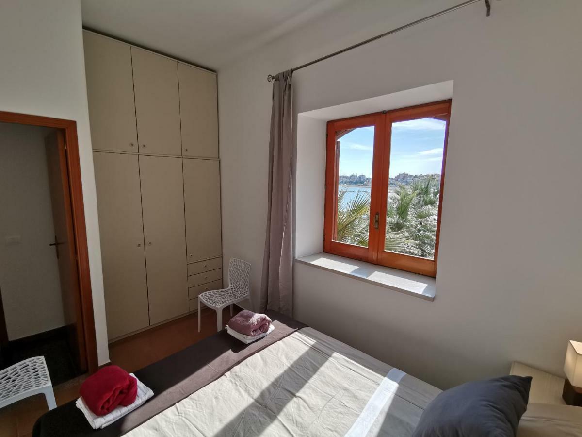 Super Panorama & Astonishing Apartment Seaview Giardini Naxos Dış mekan fotoğraf